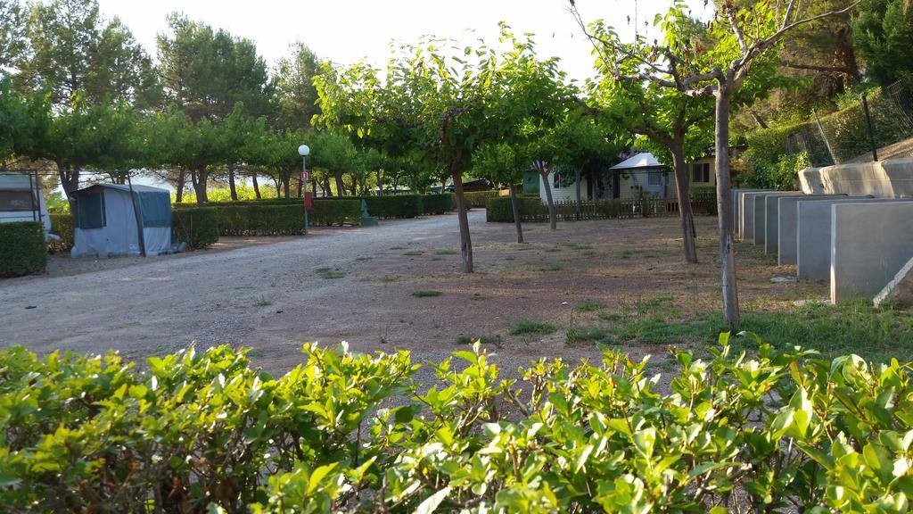 Montsant Park Camping & Bungalow Ulldemolins Kültér fotó